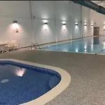 Nyaraló Corner - Part Of The The Bay Village With Pool, Gym And Direct Access, Pub, Restaurant, Tennis And Meadows Walks Filey
